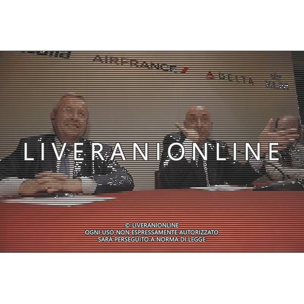ROMA, 5 LUGLIO 2010 PIANO DI COLLABORAZIONE TRA DELTA AIR LINES - AIR FRANCE - KLM - ALITALIA NELLA FOTO: PIERRE HENRI GOURGEON ( A. D. AIR FRANCE ) ROCCO SABELLI ( A. D. ALITALIA ) © AG. ALDO LIVERANI SAS