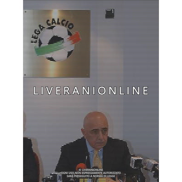 Milano 29/04/03 Assemblea di Lega calcio Nella foto: Adriano Galliani, presidente di Lega Calcio Stefano De Grandis - Agenzia Aldo Liverani