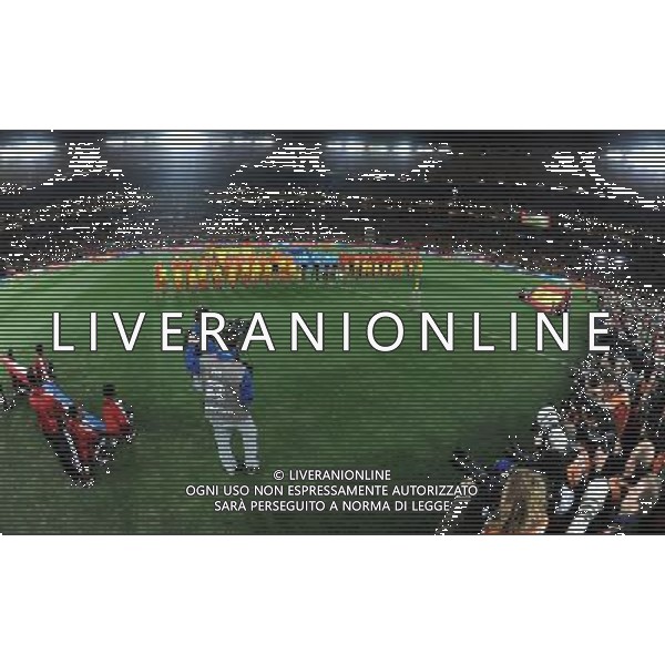 Fifa World Cup Sud Africa 2010 Match #64 Finale Johannesburg (Soccer City Stadium) - 11.07.2010 Olanda-Spagna Nella Fotole due squadre schierate durante l\'inno nazionale /Ph.Vitez-Ag. Aldo Liverani