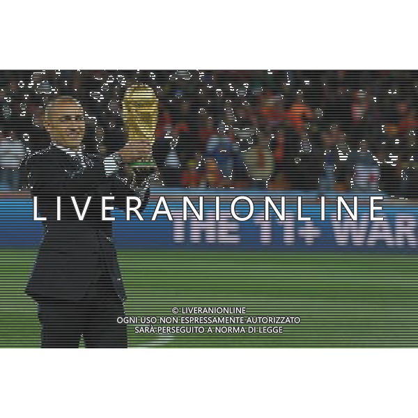 Fifa World Cup Sud Africa 2010 Match #64 Finale Johannesburg (Soccer City Stadium) - 11.07.2010 Olanda-Spagna Nella Foto:fabio cannavaro con la coppa del mondo /Ph.Vitez-Ag. Aldo Liverani