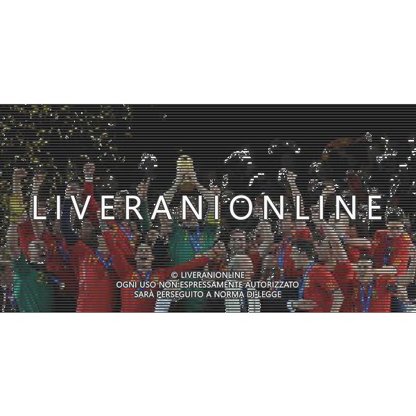 Fifa World Cup Sud Africa 2010 Match #64 Finale Johannesburg (Soccer City Stadium) - 11.07.2010 Olanda-Spagna Nella Foto:casillas alza la coppa /Ph.Vitez-Ag. Aldo Liverani