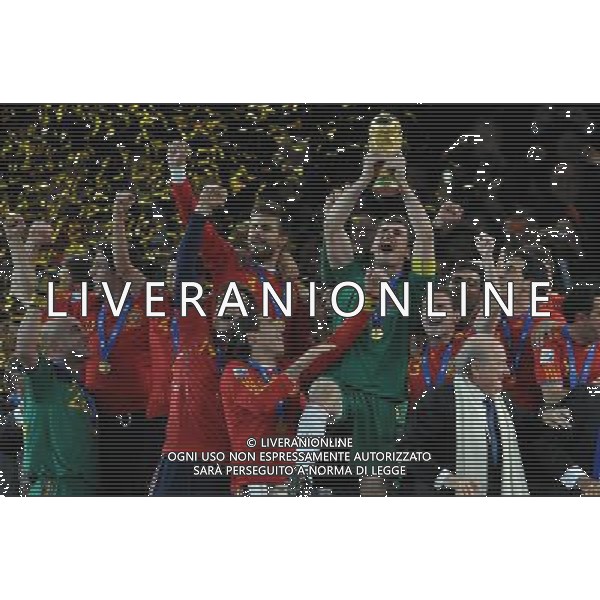 Fifa World Cup Sud Africa 2010 Match #64 Finale Johannesburg (Soccer City Stadium) - 11.07.2010 Olanda-Spagna Nella Foto:casillas alza la coppa /Ph.Vitez-Ag. Aldo Liverani