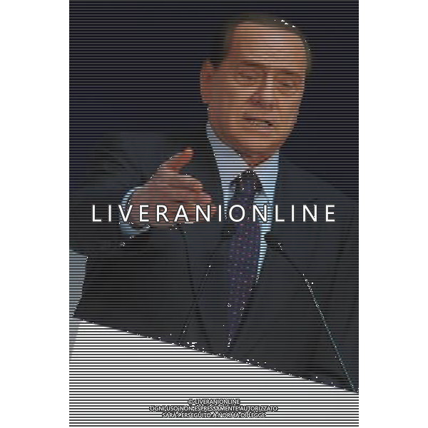MILANO 12/7/2010 PALAZZO MEZZANOTTE PIAZZA AFFARI, 6 FORUM ECONOMICO E FINANZIARIO PER IL MEDITERRANEO NELLA FOTO SILVIO BERLUSCONI FOTO ROMANO/AG ALDO LIVERANI