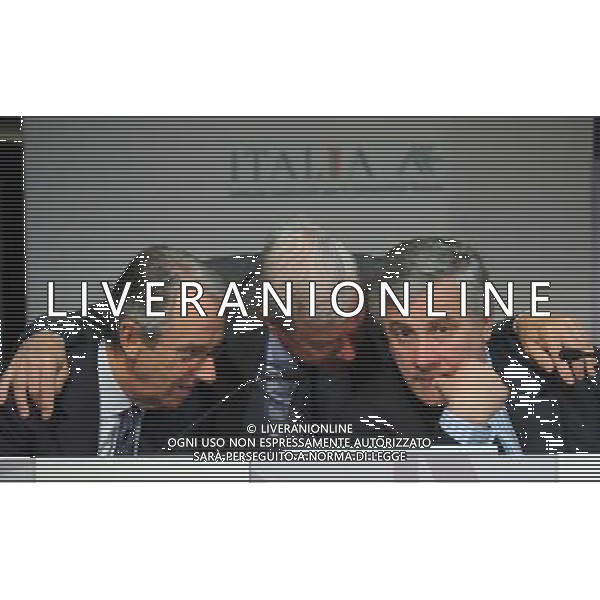 MILANO 12/7/2010 PALAZZO MEZZANOTTE PIAZZA AFFARI, 6 FORUM ECONOMICO E FINANZIARIO PER IL MEDITERRANEO NELLA FOTO ANTONIO TAJANI, CARLO SANGALLI E BRUNO ERMOLLI FOTO ROMANO/AG ALDO LIVERANI
