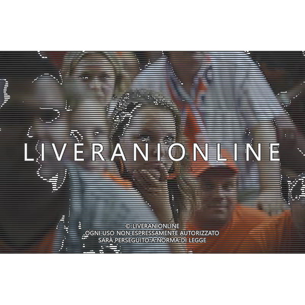 Fans of the Dutch soccer team watch the World Cup soccer final match between Netherlands and Spain in Amsterdam, Netherlands on 2010-07-11 Spain defeated the Dutch with a 1-0 score in extra time. by Wiktor Dabkowski - Photoshot - Ag. Aldo Liverani sas ITALY ONLY