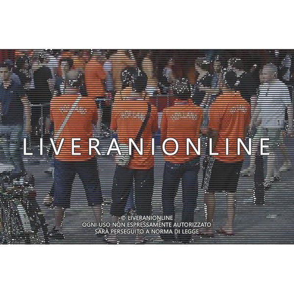 Fans of the Dutch soccer team watch the World Cup soccer final match between Netherlands and Spain in Amsterdam, Netherlands on 2010-07-11 Spain defeated the Dutch with a 1-0 score in extra time. by Wiktor Dabkowski - Photoshot - Ag. Aldo Liverani sas ITALY ONLY