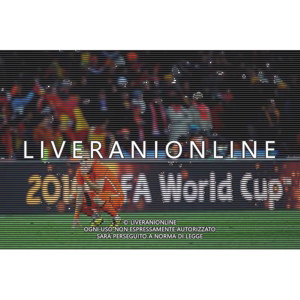 (100712) -- JOHANNESBURG, July 12, 2010 () -- Arjen Robben of the Netherlands reacts after the World Cup final against Spain at Soccer City stadium in Johannesburg, South Africa, July 11, 2010. The Netherlands lost the match 0-1. (/Wang Yuguo) ©Photoshot/Agenzia Aldo Liverani Sas - ITALY ONLY: OLANDA - SPAGNA FINALE FIFA WORLD CUP CAMPIONATI MONDIALI SUD AFRICA 2010