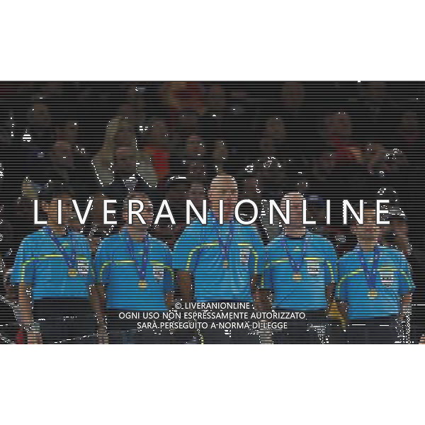 (100712) -- JOHANNESBURG, July 12, 2010 () -- Referees pose for photos after the World Cup final between Spain and the Netherlands at Soccer City stadium in Johannesburg, South Africa, July 11, 2010. Spain won the match 1-0. (/Liao Yujie) ©Photoshot/Agenzia Aldo Liverani Sas - ITALY ONLY: OLANDA - SPAGNA FINALE FIFA WORLD CUP CAMPIONATI MONDIALI SUD AFRICA 2010