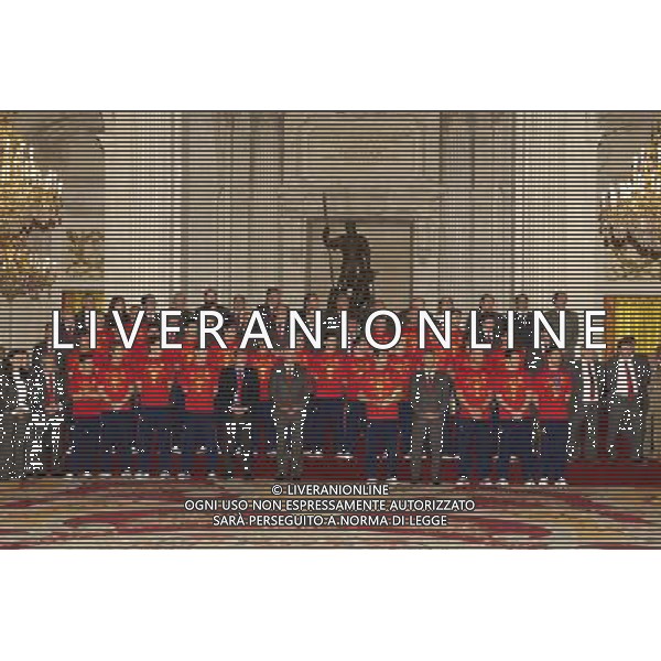 King Juan Carlos, Queen Sofia, Prince Felipe, Princess Letizia, Princess Leonor, Princess Sofia, Princess Elena attend an Audience to the National Football Team on their victory in the FIFA World Cup \'South Africa 2010 at Palacio Real in Madrid Photo: Billy Chappel / ALFAQUI - Ag. Aldo Liverani sas ITALY ONLY RICEVIMENTO A PALAZZO REALE DI MADRID DELLA NAZIONALE SPAGNOLA DI CALCIO DOPO LA VITTORIA DELLA COPPA DEL MONDO IN SUD AFRICA 2010