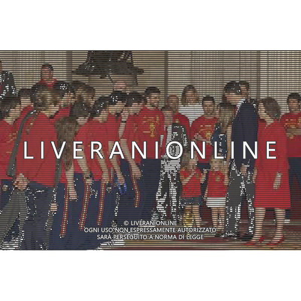 King Juan Carlos, Queen Sofia, Prince Felipe, Princess Letizia, Princess Leonor, Princess Sofia, Princess Elena attend an Audience to the National Football Team on their victory in the FIFA World Cup \'South Africa 2010 at Palacio Real in Madrid Photo: Billy Chappel / ALFAQUI - Ag. Aldo Liverani sas ITALY ONLY RICEVIMENTO A PALAZZO REALE DI MADRID DELLA NAZIONALE SPAGNOLA DI CALCIO DOPO LA VITTORIA DELLA COPPA DEL MONDO IN SUD AFRICA 2010