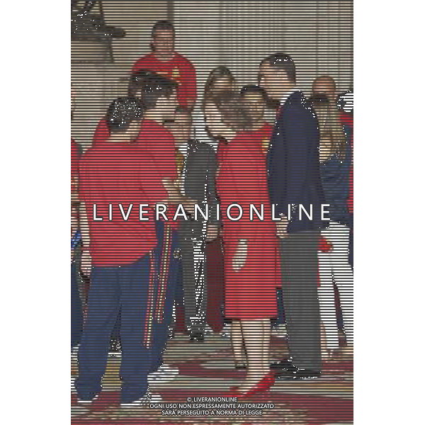 King Juan Carlos, Queen Sofia, Prince Felipe, Princess Letizia, Princess Leonor, Princess Sofia, Princess Elena attend an Audience to the National Football Team on their victory in the FIFA World Cup \'South Africa 2010 at Palacio Real in Madrid Photo: Billy Chappel / ALFAQUI - Ag. Aldo Liverani sas ITALY ONLY RICEVIMENTO A PALAZZO REALE DI MADRID DELLA NAZIONALE SPAGNOLA DI CALCIO DOPO LA VITTORIA DELLA COPPA DEL MONDO IN SUD AFRICA 2010