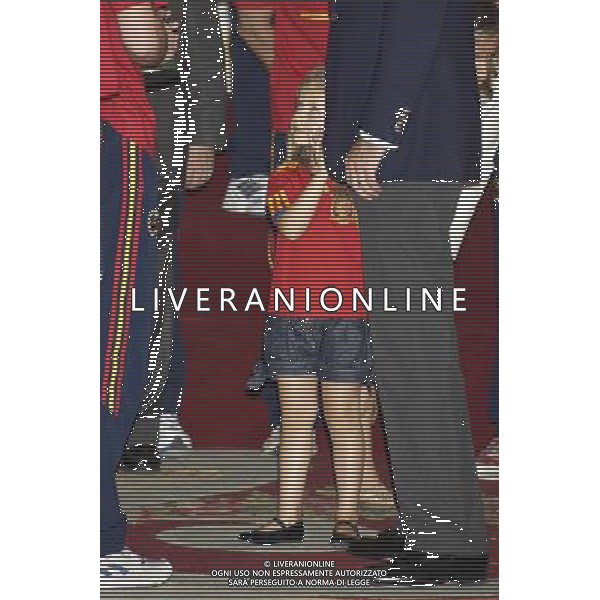 King Juan Carlos, Queen Sofia, Prince Felipe, Princess Letizia, Princess Leonor, Princess Sofia, Princess Elena attend an Audience to the National Football Team on their victory in the FIFA World Cup \'South Africa 2010 at Palacio Real in Madrid Photo: Billy Chappel / ALFAQUI - Ag. Aldo Liverani sas ITALY ONLY RICEVIMENTO A PALAZZO REALE DI MADRID DELLA NAZIONALE SPAGNOLA DI CALCIO DOPO LA VITTORIA DELLA COPPA DEL MONDO IN SUD AFRICA 2010