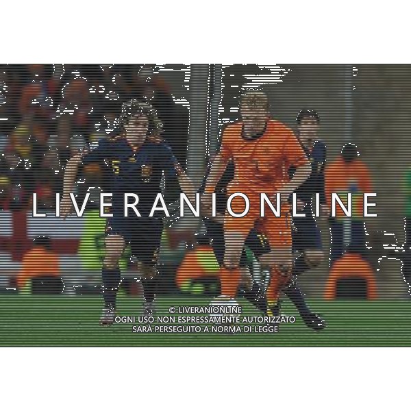 Fifa World Cup Sud Africa 2010 Match #64 Finale Johannesburg (Soccer City Stadium) - 11.07.2010 Olanda-Spagna Nella Foto:Dirk KUYT-Carles PUYOL /Ph.Vitez-Ag. Aldo Liverani