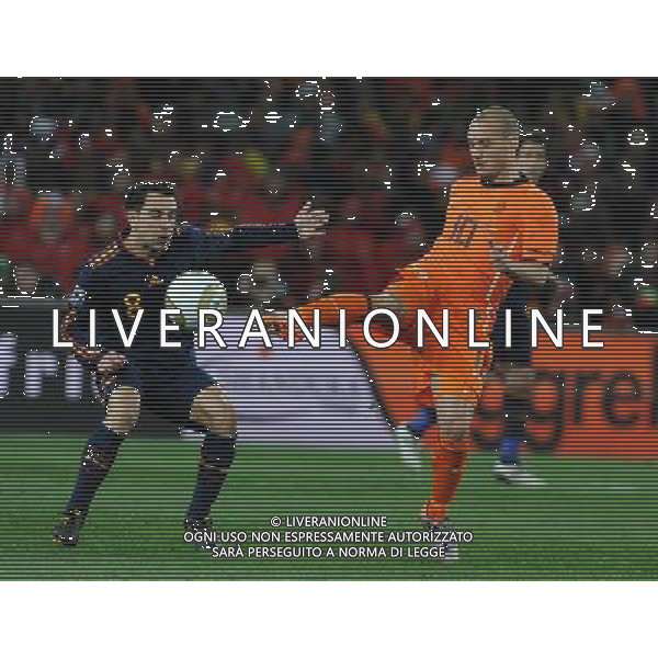 Fifa World Cup Sud Africa 2010 Match #64 Finale Johannesburg (Soccer City Stadium) - 11.07.2010 Olanda-Spagna Nella Foto:Wesley SNEIJDER-XAVI HERNANDEZ /Ph.Vitez-Ag. Aldo Liverani