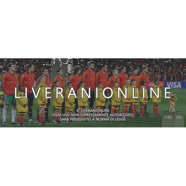 Fifa World Cup Sud Africa 2010 Match #64 Finale Johannesburg (Soccer City Stadium) - 11.07.2010 Olanda-Spagna Nella Foto:Spagna squadra durante l\'inno davanti alla coppa /Ph.Vitez-Ag. Aldo Liverani