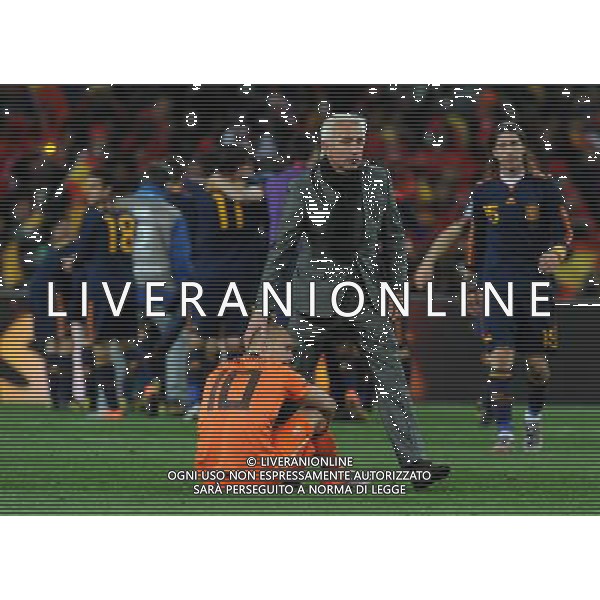 Fifa World Cup Sud Africa 2010 Match #64 Finale Johannesburg (Soccer City Stadium) - 11.07.2010 Olanda-Spagna Nella Foto:Bert VAN MARWIJK consola Wesley SNEIJDER /Ph.Vitez-Ag. Aldo Liverani