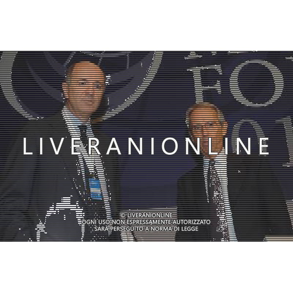 MILANO 13/7/2010 PALAZZO MEZZANOTTE P.zza AFFARI, 6 GIORNATA CONCLUSIVA DEL FORUM ECONOMICO E FINANZIARIO PER IL MEDITERRANEO NELLA FOTO BRUNO ERMOLLI E CORRADO PASSERA FOTO ROMANO/AG ALDO LIVERANI