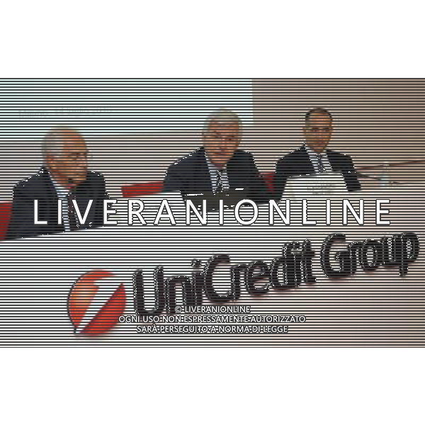 MILANO 14/7/2010 UNICREDIT GROUP VIA TOMMASO GROSSI, 10 PRESENTAZIONE DI UN INIZIATIVA CONGIUNTA TRA: UNICREDIT GROUP ED IL POLITECNICO DI MILANO, A SUPPORTO DELLA RICERCA E DELL\' INNOVAZIONE. NELA FOTO GIULIO BALLIO, ALESSANDRO PROFUMO E FRANCESCO GIORDANO FOTO ROMANO/AG ALDO LIVERANI