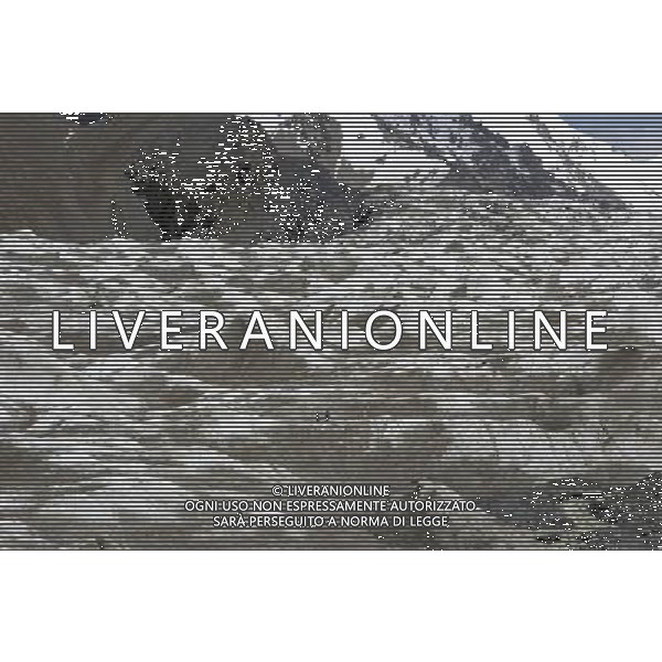 (100716) -- SUNAN, July 16, 2010 () -- Photo taken on July 15, 2010 shows the landscape of the glacier in Qilian Mountains in Sunan, northwest China\'s Gansu Province. Due to climate change, the largest valley glacier in Qilian Mountains has melted more than 300 meters in recent 50 years. (/Lian Zhenxiang) (xzj) ©Photoshot/Agenzia Aldo Liverani Sas - ITALY ONLY - Paesaggio: Panorama del ghiacciaio sui Monti Qilian in Sunan, nord-ovest della Cina provincia di Gansu. A causa dei cambiamenti climatici, piu\' di 300 metri di ghiaccio si e\' sciolto negli ultimi 50 anni.