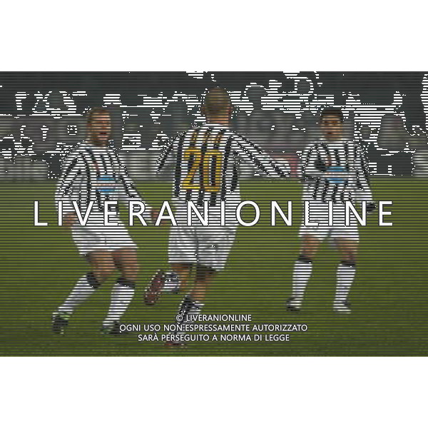 Juventus-Inter semifinali andata di Coppa Italia Tim Cup 04/02/2004 nella foto esultanza di marco di vaio dopo il gol* Agenzia Aldo liverani