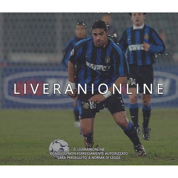 TORINO 04/02/04 SEMIFINALE TIM CUP 2003/04 JUVENTUS - INTER nella foto adriano leite ribeiro ph gigi arcaini/ag.aldo liverani