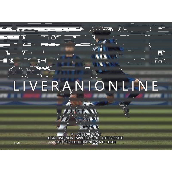 TORINO 04/02/04 SEMIFINALE TIM CUP 2003/04 JUVENTUS - INTER nella foto conte antonio con farinos francisco ph gigi arcaini/ag.aldo liverani