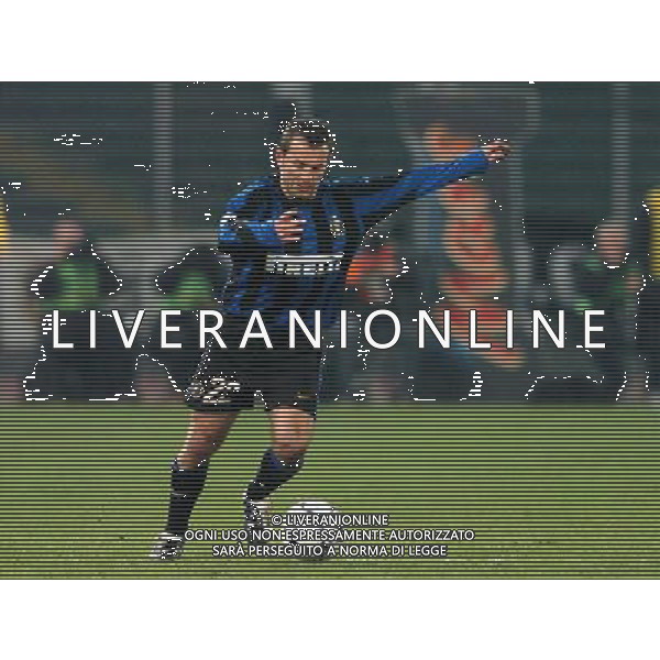 TORINO 04/02/04 SEMIFINALE TIM CUP 2003/04 JUVENTUS - INTER nella foto okan buruk ph gigi arcaini/ag.aldo liverani