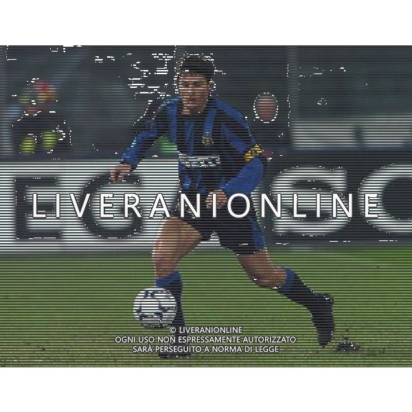 TORINO 04/02/04 SEMIFINALE TIM CUP 2003/04 JUVENTUS - INTER nella foto zanetti javier ph gigi arcaini/ag.aldo liverani