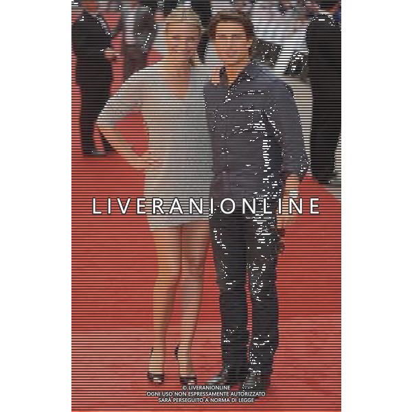 Pic Shows: Tom Cruise and Cameron Diaz at the premier of \'Knight and Day\' held at the Odeon, Leicester Square, London. Londra premiere del film \'Knight And Day\' nella piazza Odeon Leicester ©photoshot/ALDO LIVERANI