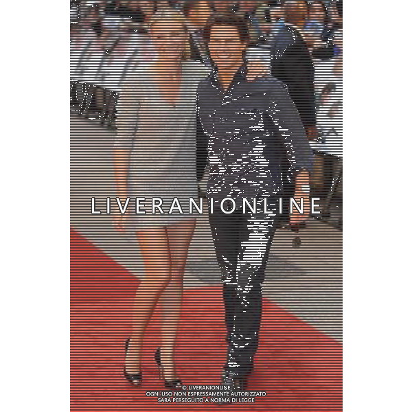 Pic Shows: Tom Cruise and Cameron Diaz at the premier of \'Knight and Day\' held at the Odeon, Leicester Square, London. Londra premiere del film \'Knight And Day\' nella piazza Odeon Leicester ©photoshot/ALDO LIVERANI