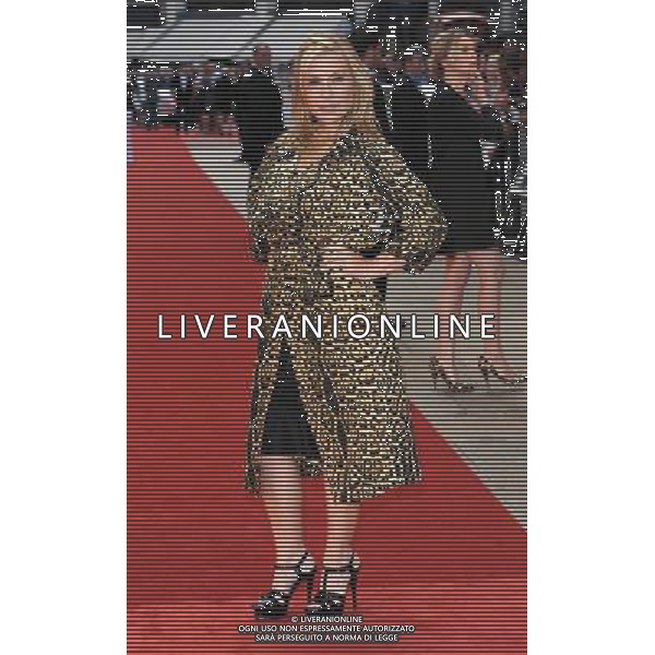 Picture Shows: Anastacia attending The UK Premiere of Knight And Day, Odeon Leicester Square, London. 22nd July 2010 Londra premiere del film \'Knight And Day\' nella piazza Odeon Leicester ©photoshot/ALDO LIVERANI