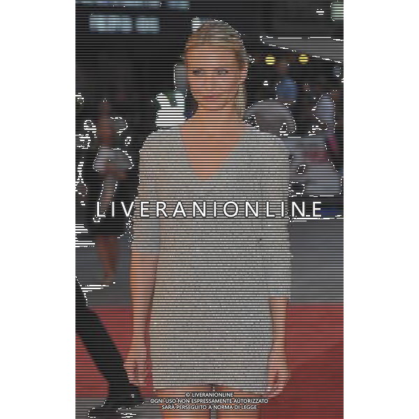 Picture Shows: Cameron Diaz attending The UK Premiere of Knight And Day, Odeon Leicester Square, London. 22nd July 2010 Londra premiere del film \'Knight And Day\' nella piazza Odeon Leicester ©photoshot/ALDO LIVERANI