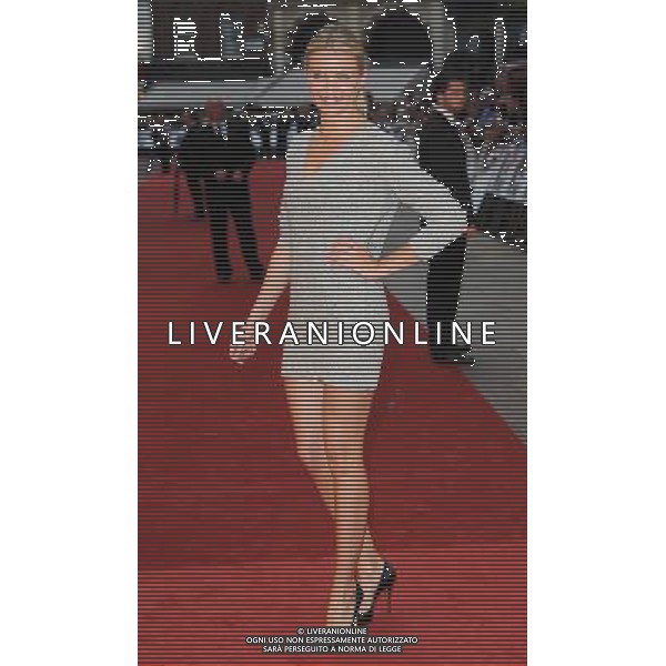 Picture Shows: Cameron Diaz attending The UK Premiere of Knight And Day, Odeon Leicester Square, London. 22nd July 2010 Londra premiere del film \'Knight And Day\' nella piazza Odeon Leicester ©photoshot/ALDO LIVERANI