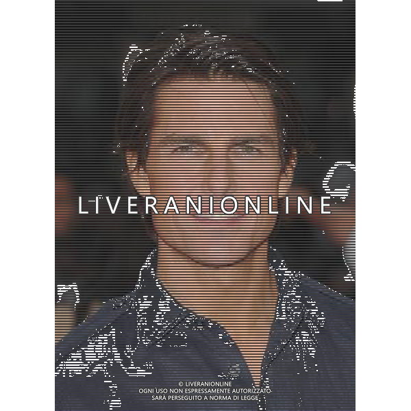 Picture Shows: Tom Cruise attending The UK Premiere of Knight And Day, Odeon Leicester Square, London. 22nd July 2010 Londra premiere del film \'Knight And Day\' nella piazza Odeon Leicester ©photoshot/ALDO LIVERANI