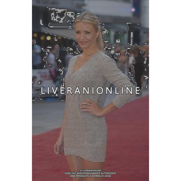 Cameron Diaz attends the UK Film Premiere of Knight And Day at Odeon Leicester Square in London on the July 22nd, 2010. Londra premiere del film \'Knight And Day\' nella piazza Odeon Leicester ©photoshot/ALDO LIVERANI