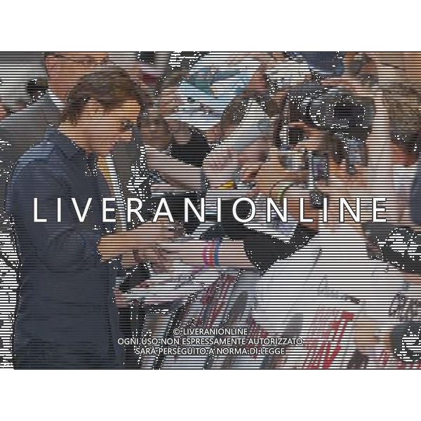 Tom Cruise attends the UK Film Premiere of Knight And Day at Odeon Leicester Square in London on the July 22nd, 2010. Londra premiere del film \'Knight And Day\' nella piazza Odeon Leicester ©photoshot/ALDO LIVERANI