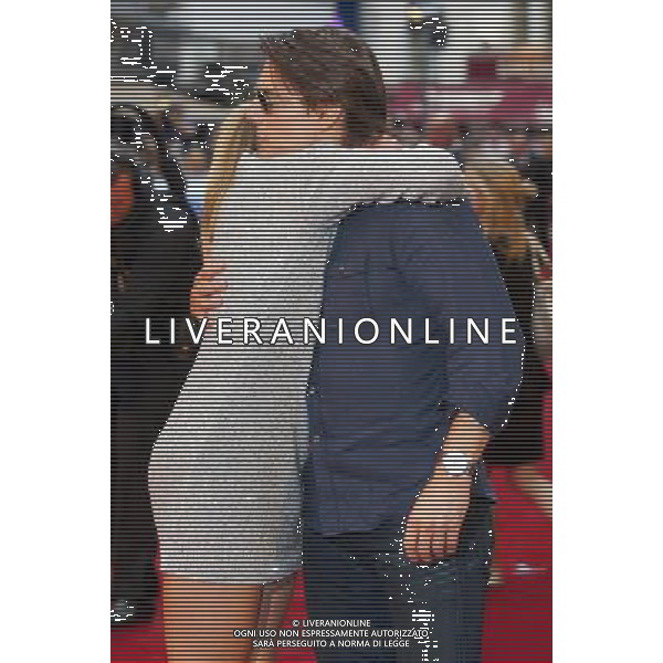 Tom Cruise and Cameron Diaz attend the UK Film Premiere of Knight And Day at Odeon Leicester Square in London on the July 22nd, 2010. Londra premiere del film \'Knight And Day\' nella piazza Odeon Leicester ©photoshot/ALDO LIVERANI