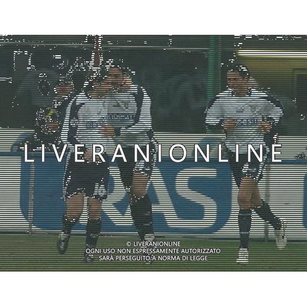 MILANO 05/02/04 SEMIFINALE DI COPPA TIM 2003/04 MILAN-LAZIO nella foto dopo gol di fiore stefano ph gigi arcaini/ag.aldo liverani