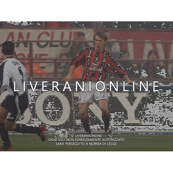 MILANO 05/02/04 SEMIFINALE DI COPPA TIM 2003/04 MILAN-LAZIO nella foto simic dario ph gigi arcaini/ag.aldo liverani