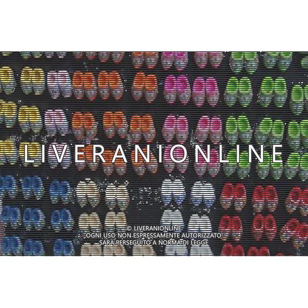 Clogs fridge magnets for sale in Amsterdam, Holland ©PHOTOSHOT/Agenzia Aldo Liverani Sas - ITALY ONLY - VEDUTE DELLA CITTA\' DI AMSTERDAM IN OLANDA PAESI BASSI