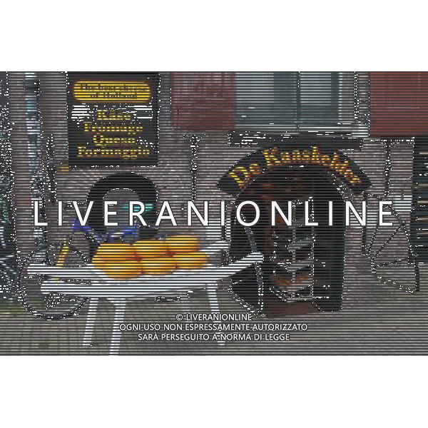De Kaaskelder cheese cellar shop in Amsterdam, Holland ©PHOTOSHOT/Agenzia Aldo Liverani Sas - ITALY ONLY - VEDUTE DELLA CITTA\' DI AMSTERDAM IN OLANDA PAESI BASSI