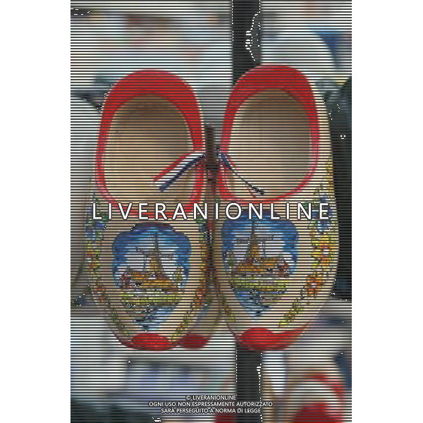 Pairs of Clogs for sale to tourists in Amsterdam, Holland ©PHOTOSHOT/Agenzia Aldo Liverani Sas - ITALY ONLY - VEDUTE DELLA CITTA\' DI AMSTERDAM IN OLANDA PAESI BASSI