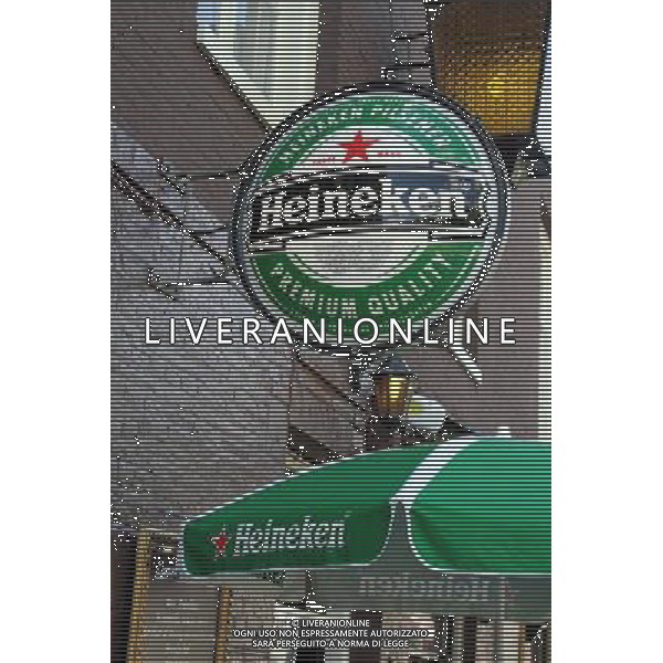 Heineken beer sign in Amsterdam, Holland ©PHOTOSHOT/Agenzia Aldo Liverani Sas - ITALY ONLY - VEDUTE DELLA CITTA\' DI AMSTERDAM IN OLANDA PAESI BASSI