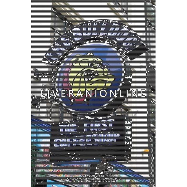 The Bulldog, the first coffee shop in Amsterdam, Holland ©PHOTOSHOT/Agenzia Aldo Liverani Sas - ITALY ONLY - VEDUTE DELLA CITTA\' DI AMSTERDAM IN OLANDA PAESI BASSI