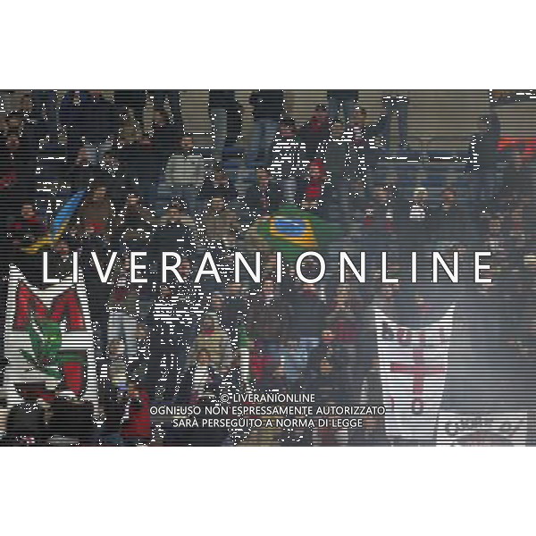 milano 05/02/04 milna-lazio coppa italia tim cup nella foto i tifosi milan ph junior belardo / ag aldo liverani s.a.s.