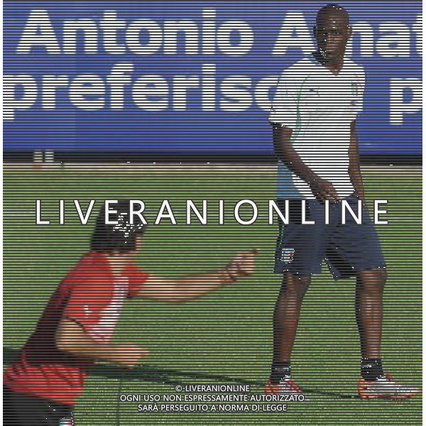 Raduno Nazionale Italiana a Coverciano Coverciano(FI) - 08.08.2010 Allenamento Nella Foto:mario balotelli-prandelli cesare /Ph.Vitez-Ag. Aldo Liverani