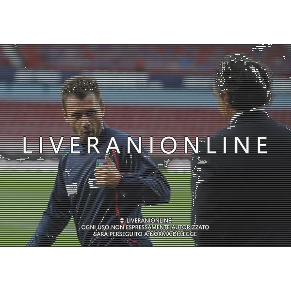 Amichevole Londra (Upton Park Stadium) - 10.08.2010 Italia-Costa d\'Avorio Nella Foto:antonio cassano e cesare prandelli /Ph.Vitez-Ag. Aldo Liverani