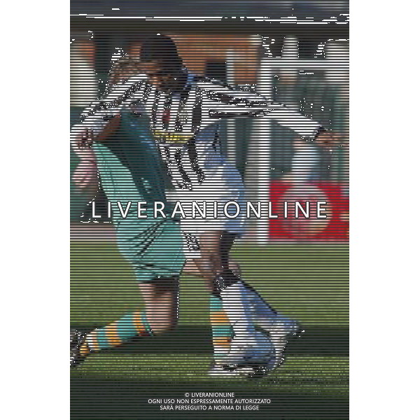 56a EDIZIONE COPPA CARNEVALE TORNEO DI VIAREGGIO JUVENTUS-WERDER BREMA 09/02/2004 nella foto ONWACHI BENJAMIN* FOTO GIANNI NUCCI/AGENZIA ALDO LIVERANI