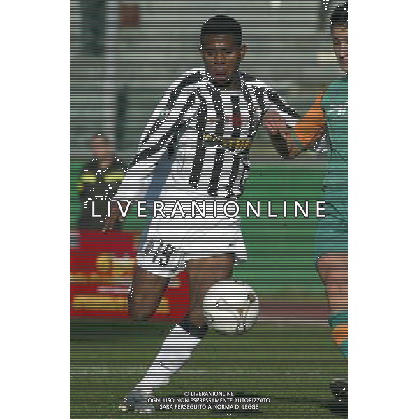 56a EDIZIONE COPPA CARNEVALE TORNEO DI VIAREGGIO JUVENTUS-WERDER BREMA 09/02/2004 nella foto ONWACHI BENJAMIN* FOTO GIANNI NUCCI/AGENZIA ALDO LIVERANI