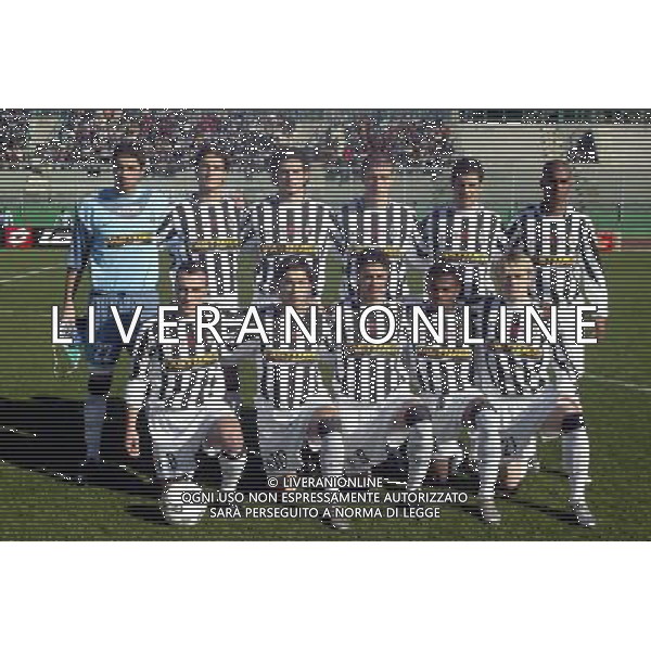 56a EDIZIONE COPPA CARNEVALE TORNEO DI VIAREGGIO JUVENTUS-WERDER BREMA 09/02/2004 nella foto FORMAZIONE JUVENTUS* FOTO GIANNI NUCCI/AGENZIA ALDO LIVERANI